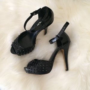 Rock and republic | Heels